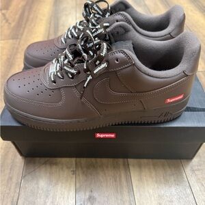 Supreme x Air Force 1 Brown Sneakers size 8.5